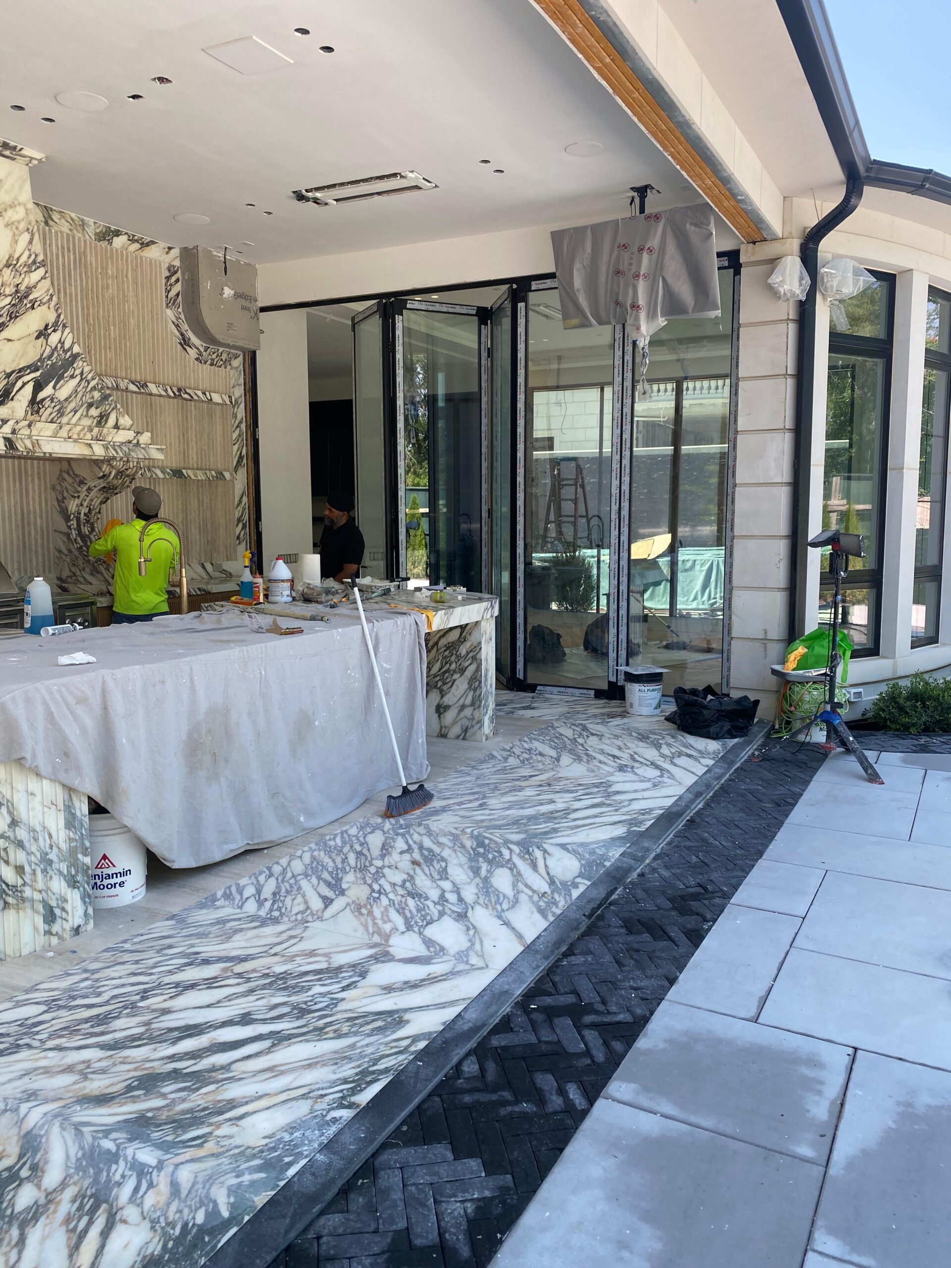 Residential glass repair project